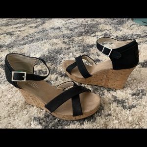 Toms Black Canvas Womens Strappy Wedges